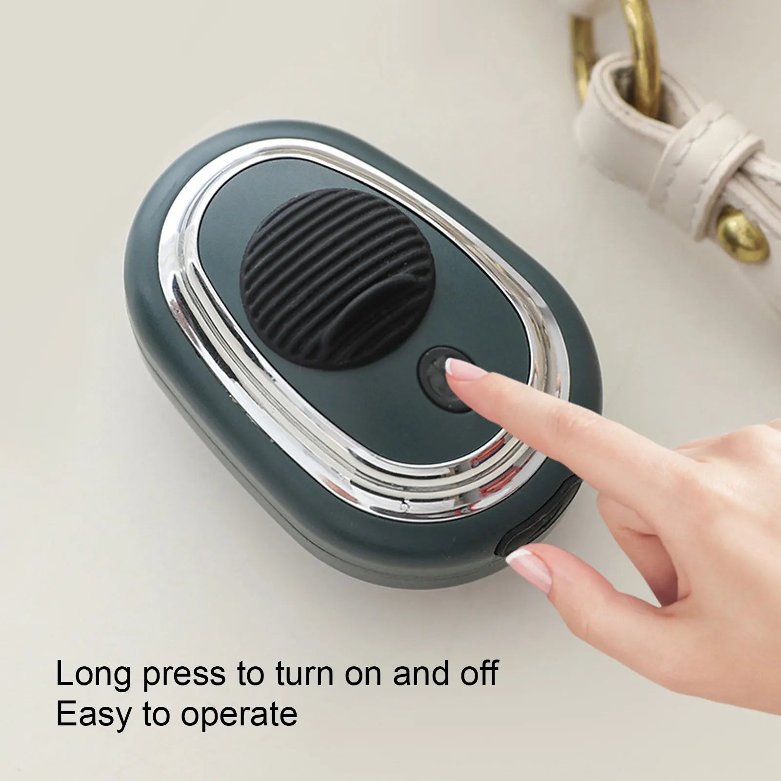 Electric Scalp Applicator Massager 4 Gears Adjustable Vibration USB Rechargeable Hair Oil Comb Electric Scalp Massage Brush